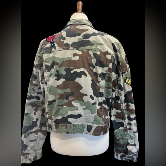 G by Guess Green and Brown Utility Jacket Cropped Military Style with Patches - Picture 2 of 6